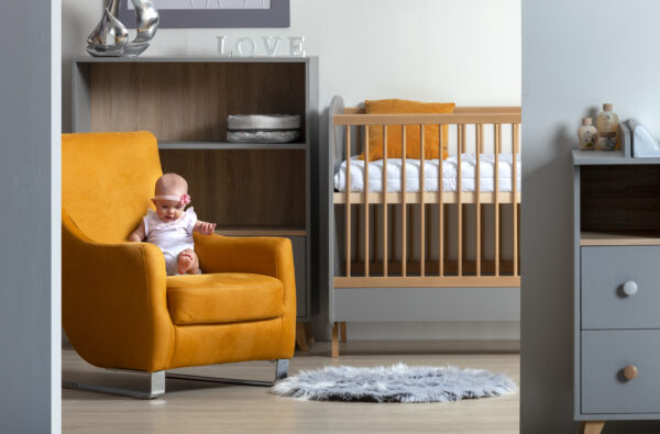 Colette Szürke Átalakítható 140-es babaágy - Image 2