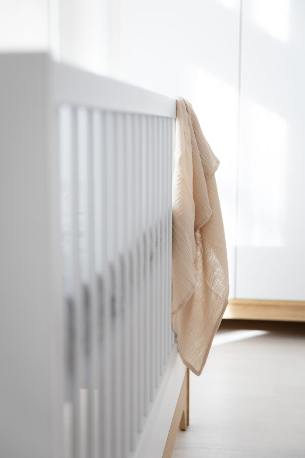 Lumina White átalakítható 140-es babaágy - Image 12