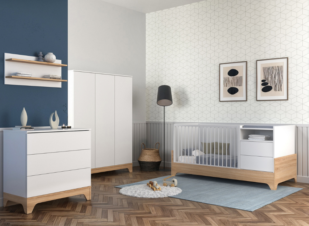 Faktum fehér kiságy berendezett szobában