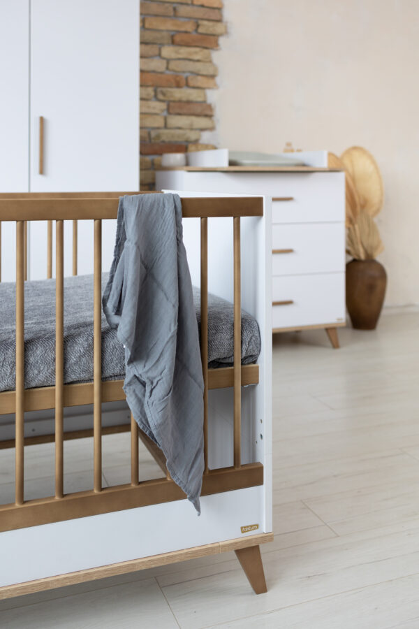 FLIP White & Oak átalakítható 140-es babaágy - Image 6